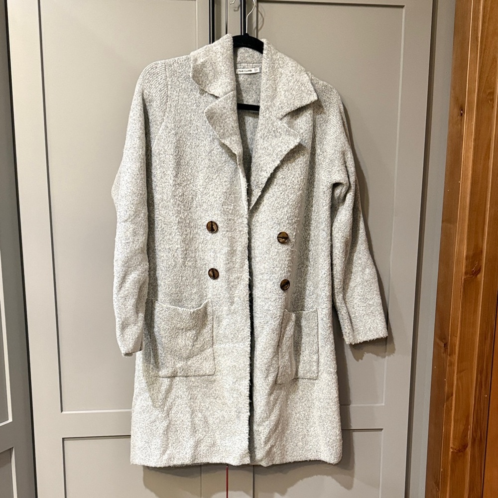 Women’s sweater